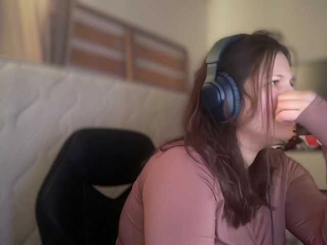 Minettesexy24 online show from April 6, 10:41 am