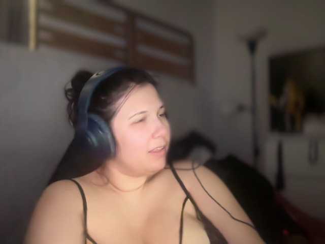 Minettesexy24 online show from April 29, 8:50 am
