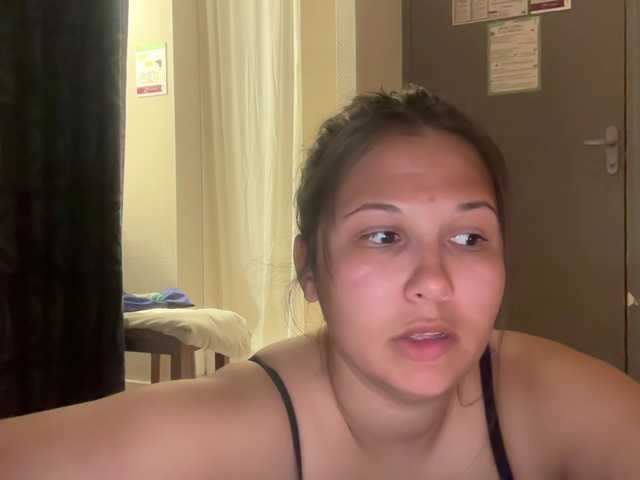 Minettesexy24 online show from July 27, 5:40 pm