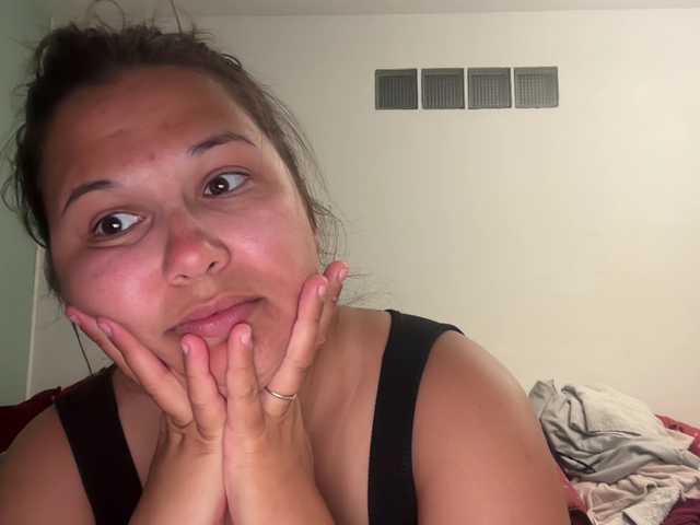 Minettesexy24 online show from August 14, 7:39 pm