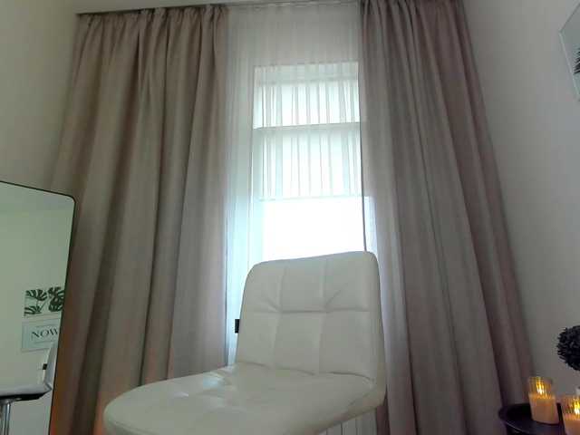MirandaQueen online show from July 28, 10:21 am