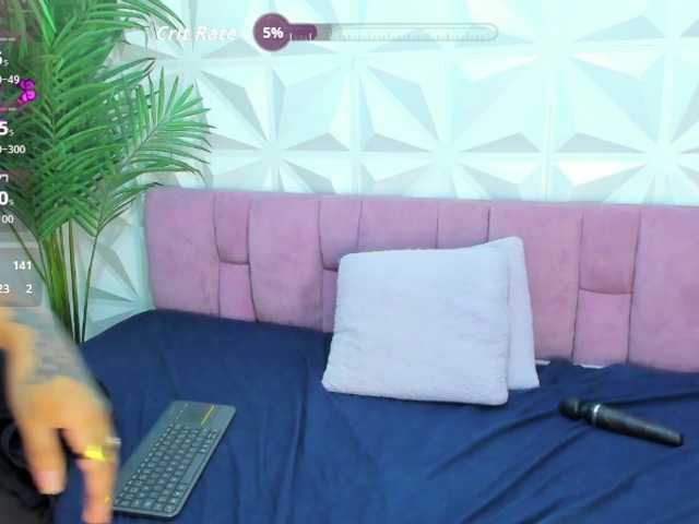 Mirella-Solis online show from August 10, 11:11 am