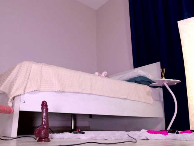 Mishel-Blessing online show from April 3, 3:53 pm