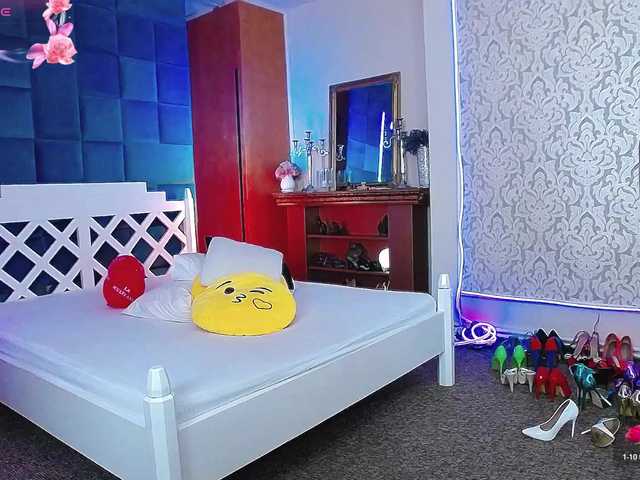 Miss-Kora online show from August 11, 9:33 am