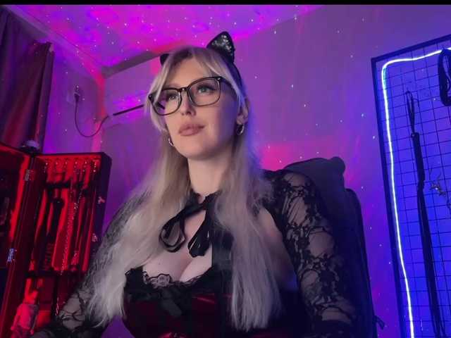 Miss-Liya online show from July 26, 1:21 am