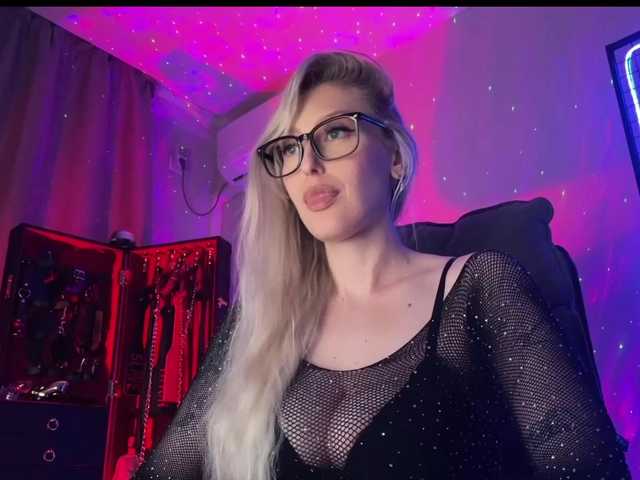 Miss-Liya online show from July 31, 11:54 pm