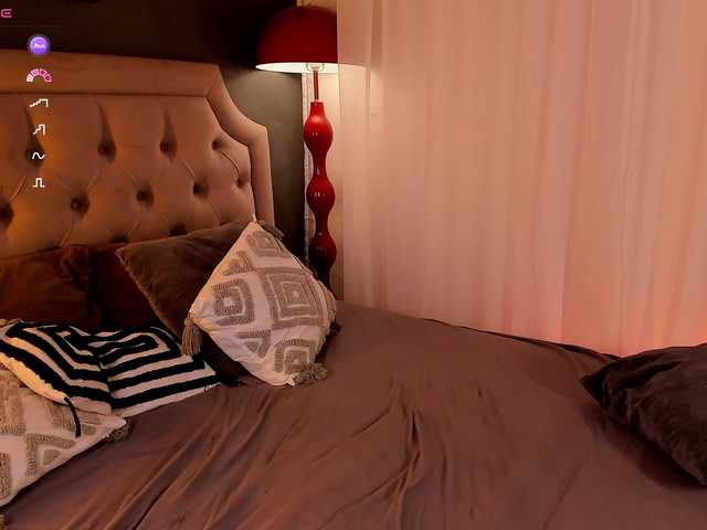 MissBunny online show from July 21, 11:51 pm
