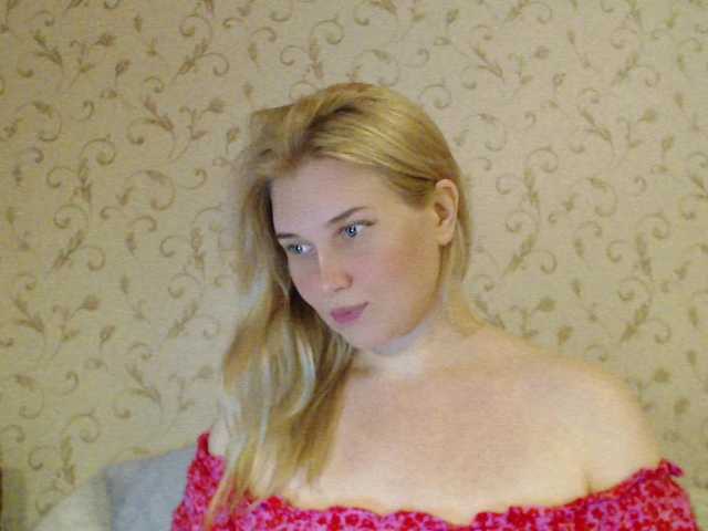MissLilyAbrams online show from July 16, 7:14 pm
