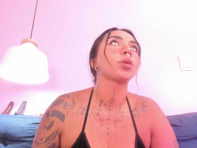 MissSoffiMorel online show from August 15, 2:32 pm