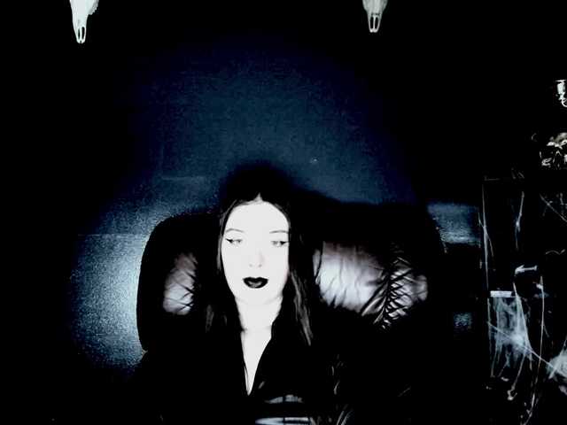 MissToxic online show from July 29, 6:15 pm