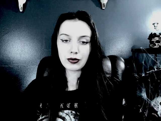 MissToxic online show from August 4, 10:29 pm