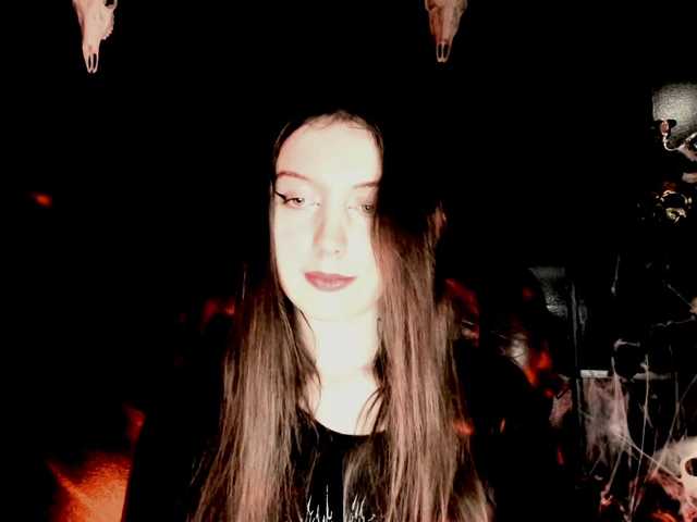 MissToxic online show from August 10, 7:59 pm