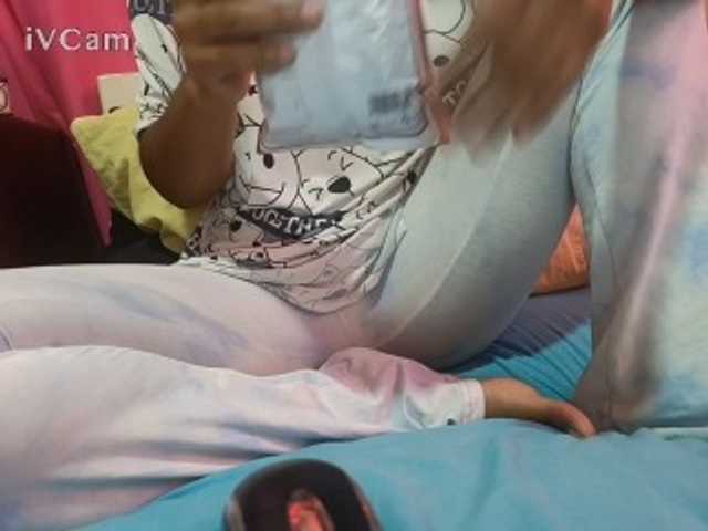 Missaudreys online show from August 16, 12:09 pm