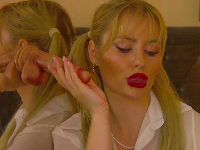 MisshaNight online show from August 15, 9:46 am