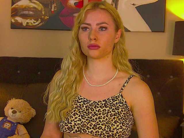 MisshaNight online show from August 16, 4:05 am