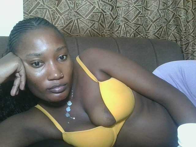 Missprettygal online show from July 30, 11:33 pm