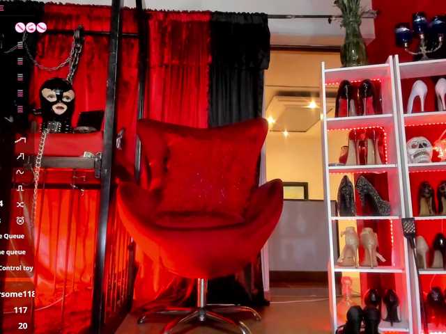 MistressAndre online show from August 7, 11:38 pm