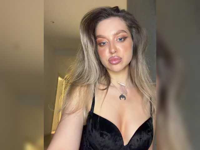 MistressX555 online show from April 14, 10:17 pm