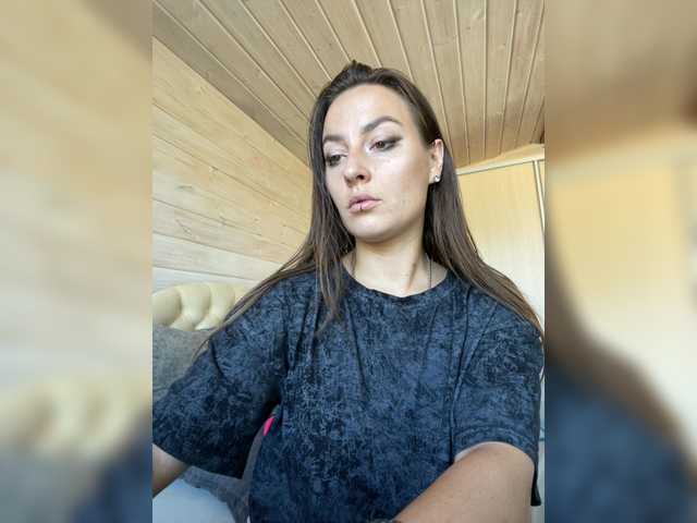 Mini-Molly69x online show from August 4, 1:52 pm