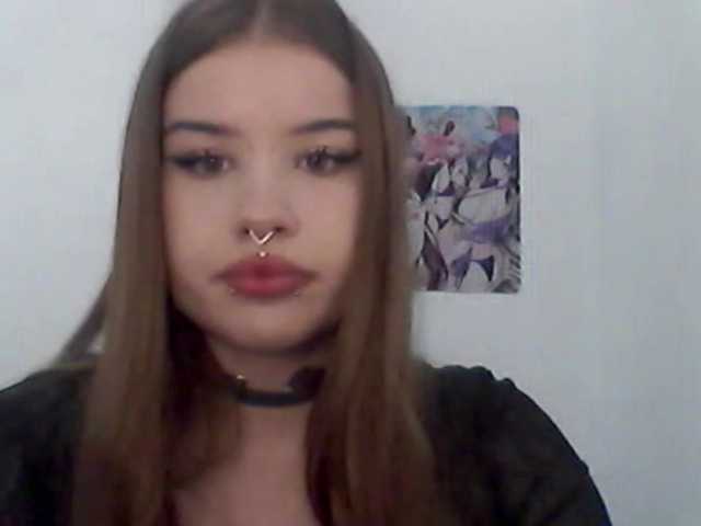 MollyLolly online show from July 19, 6:32 pm