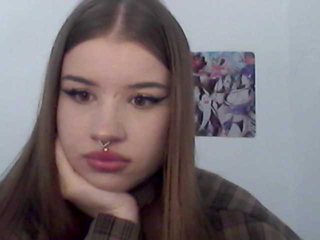 MollyLolly online show from July 22, 6:32 pm