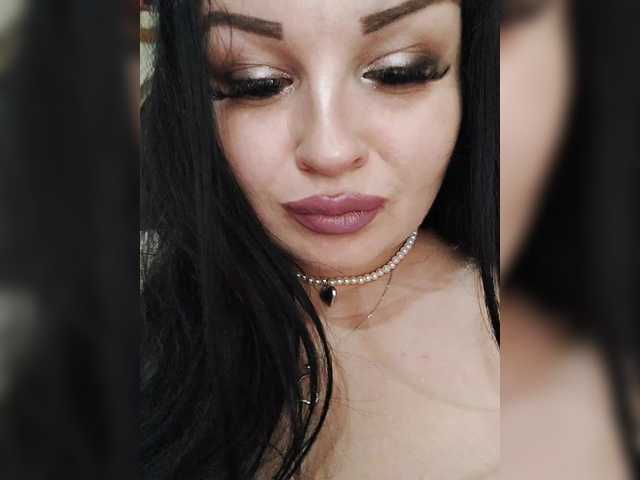 Monica- online show from August 1, 1:28 pm