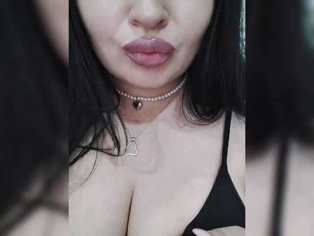 Monica- online show from August 1, 2:45 pm