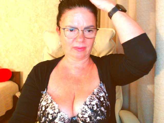 Monica-1203 online show from August 14, 9:35 am