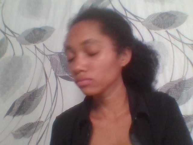 Monicaxa online show from August 12, 8:38 am