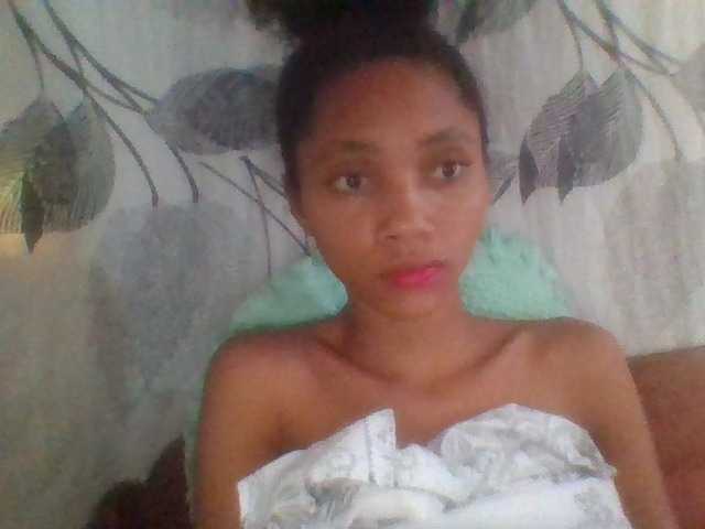 Monicaxa online show from August 13, 11:24 am
