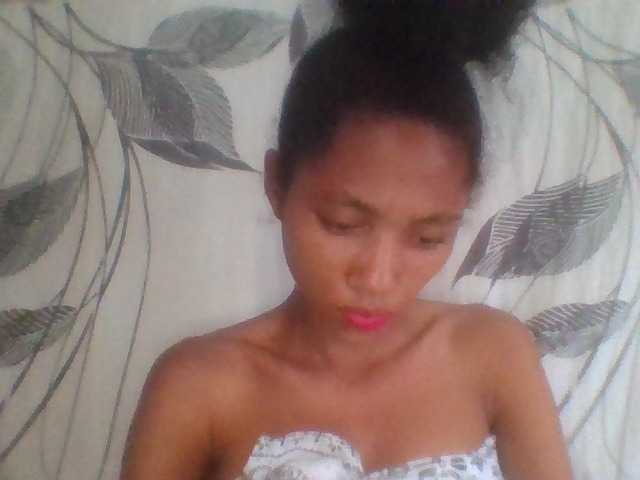 Monicaxa online show from August 13, 3:59 pm