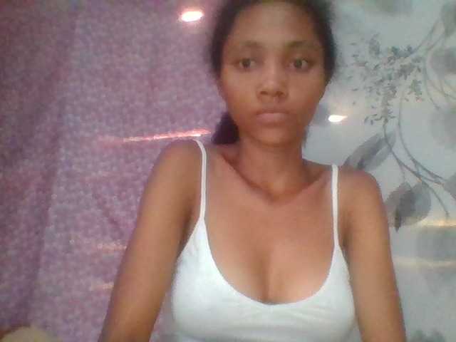 Monicaxa online show from August 15, 4:55 pm