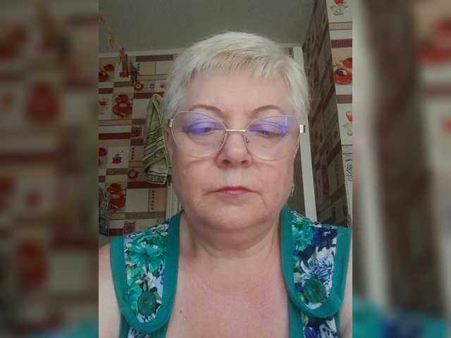 Monikam888 online show from August 7, 7:30 am