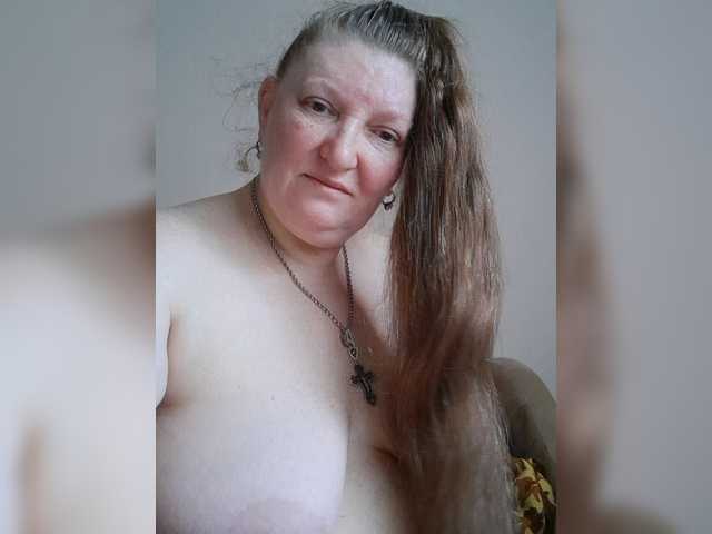 Monroqueen online show from August 2, 2:40 am