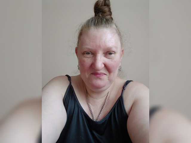 Monroqueen online show from August 5, 6:22 am