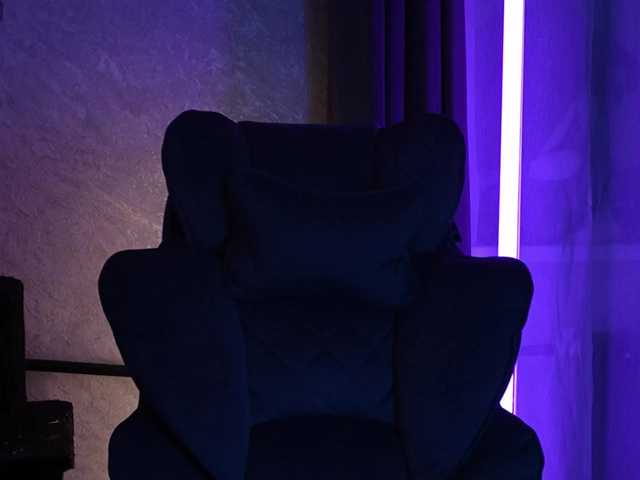 Kj Polly online show from May 26, 10:11 pm