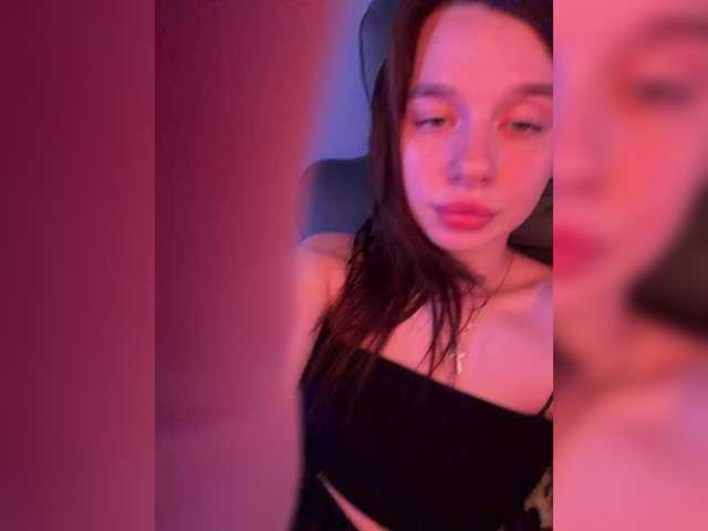 Kj Polly online show from June 29, 2:04 am