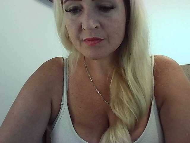 Multiply-orgazm online show from August 2, 7:04 am