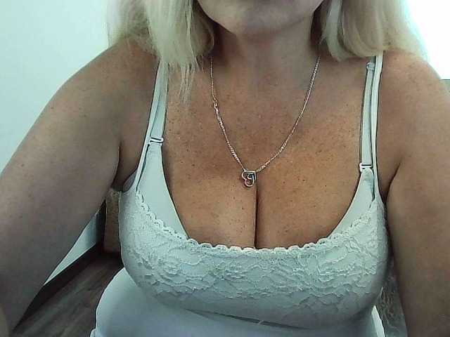 Multiply-orgazm online show from August 12, 7:33 am