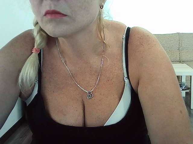 Multiply-orgazm online show from August 14, 7:34 am