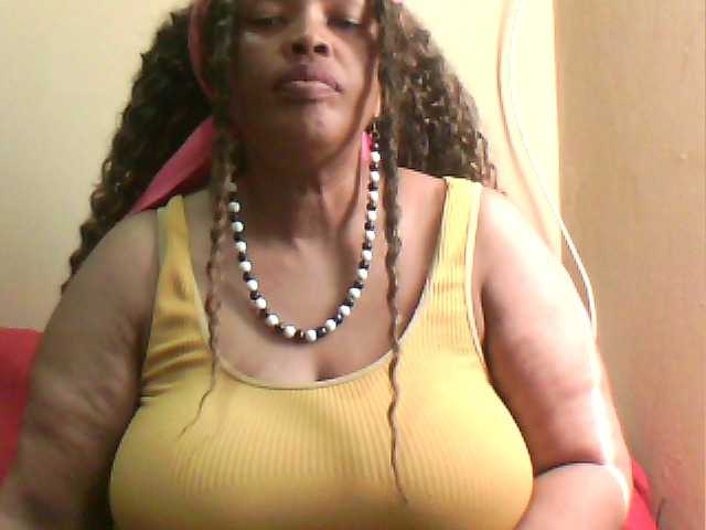 MyDDBOOBIES online show from August 5, 9:51 am