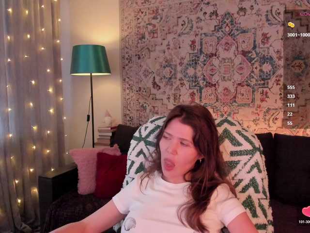 MyLittlegi online show from July 31, 10:10 am