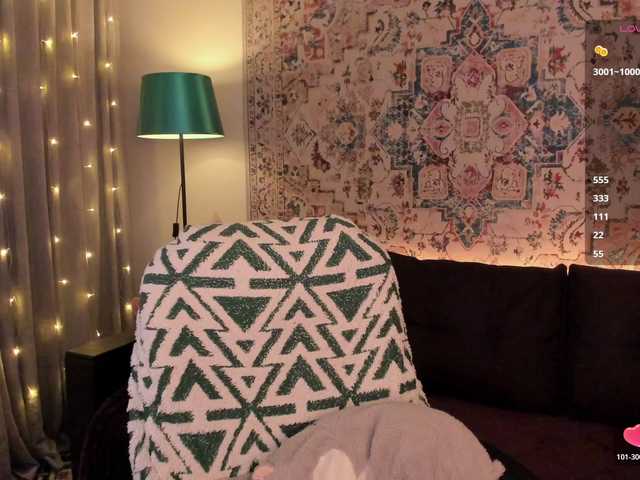 MyLittlegi online show from August 6, 3:22 pm