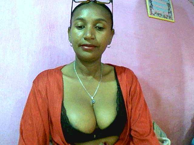 Mynah online show from August 2, 7:15 am