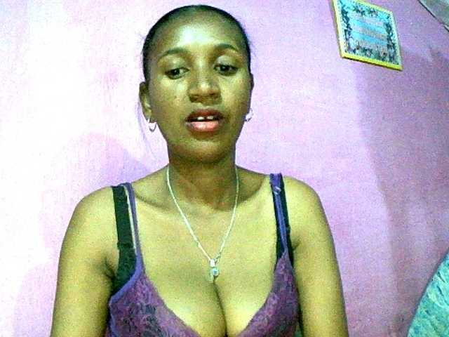 Mynah online show from August 7, 11:32 am