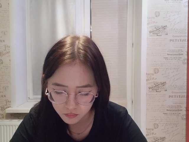 MyrleHenggeler online show from August 14, 5:27 pm