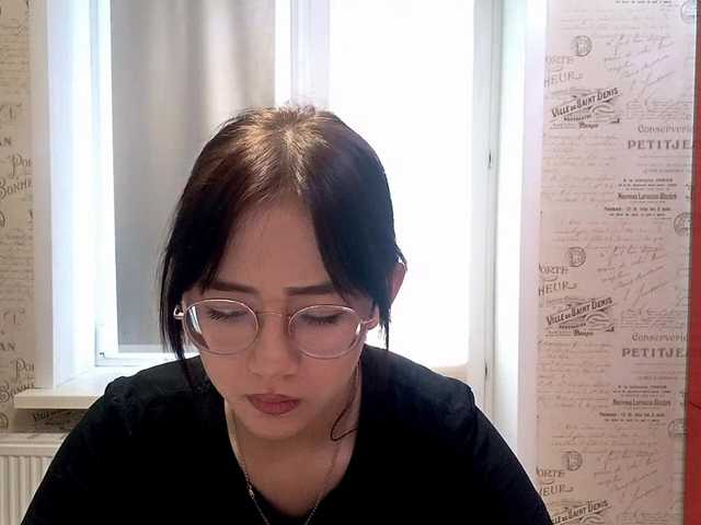 MyrleHenggeler online show from August 15, 1:15 pm