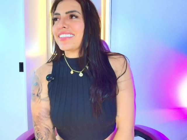NAOMIAMAZING01 online show from June 11, 3:34 am