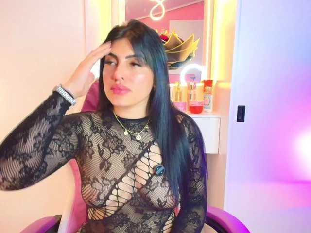 NAOMIAMAZING01 online show from August 15, 2:15 am