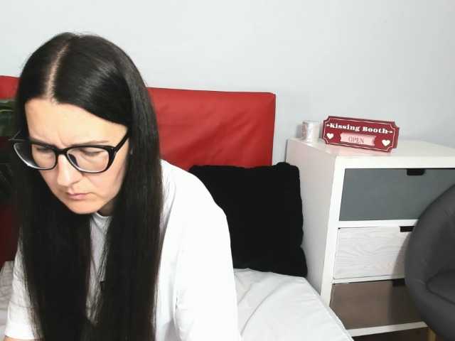 NadiaAmore online show from June 22, 5:46 pm